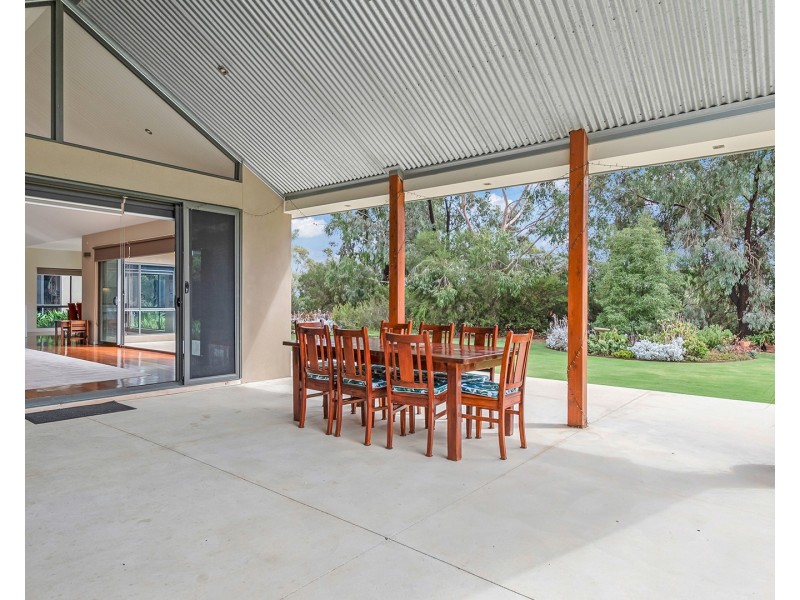 503 Mary Ann Road, Echuca VIC 3564