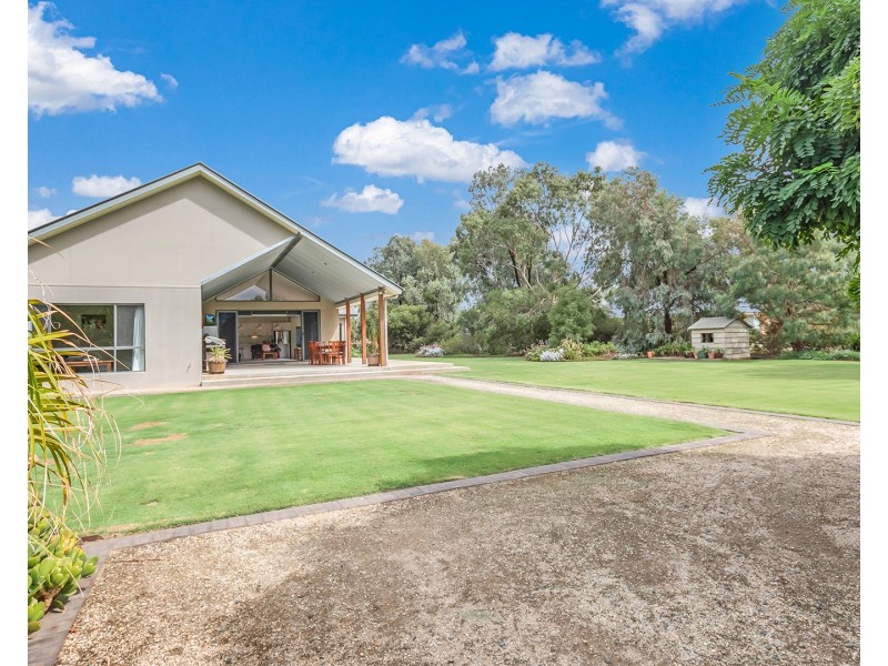 503 Mary Ann Road, Echuca VIC 3564
