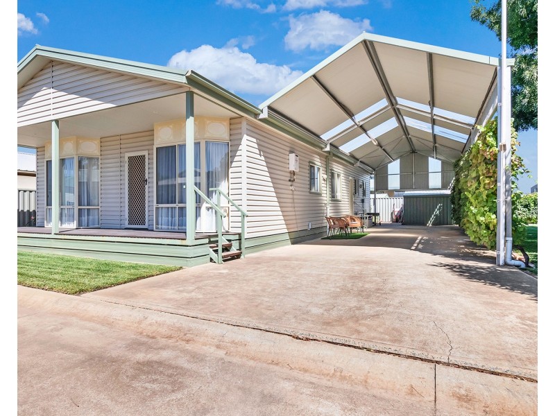 17 Swan Boulevard, Moama NSW 2731