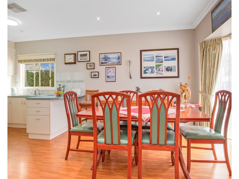17 Swan Boulevard, Moama NSW 2731