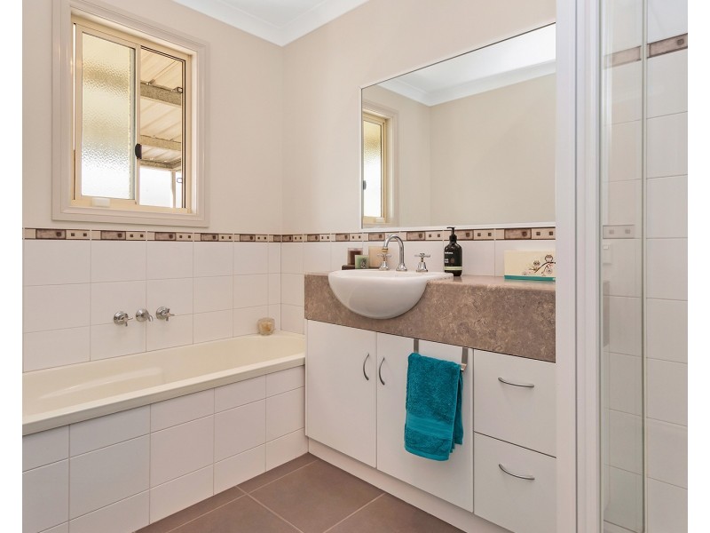 8 Rivergum Court, Moama NSW 2731