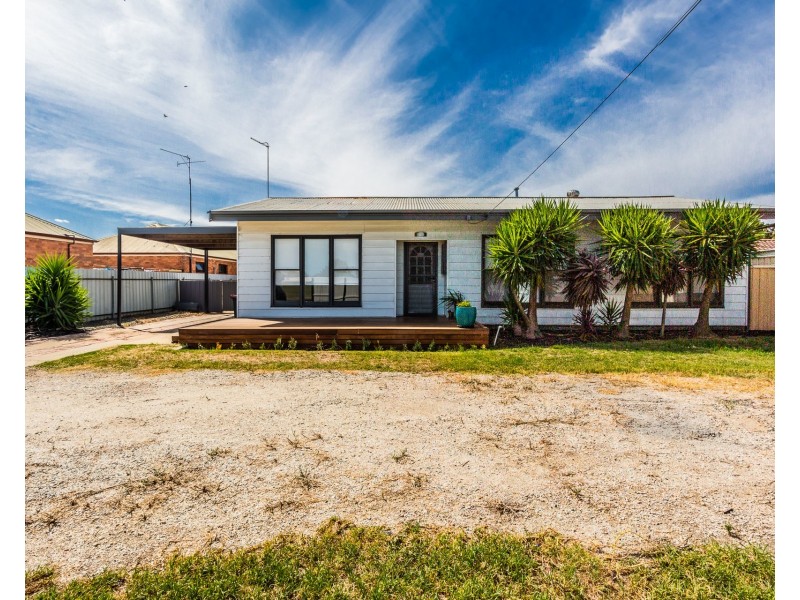 338 Ogilvie Avenue, Echuca VIC 3564