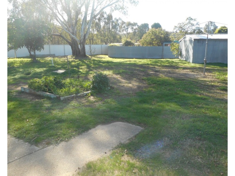 12 Pakenham Street, Echuca VIC 3564
