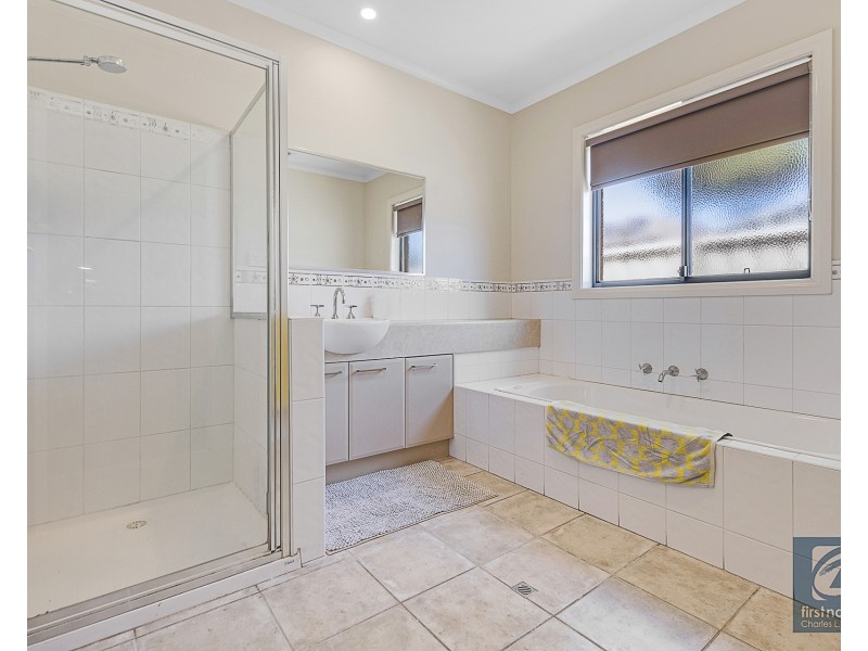 96 Shetland Drive, Moama NSW 2731