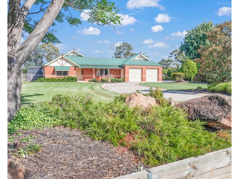 207 Wharparilla Drive, Echuca VIC 3564