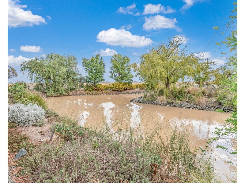 1031 Simmie Road, Echuca VIC 3564