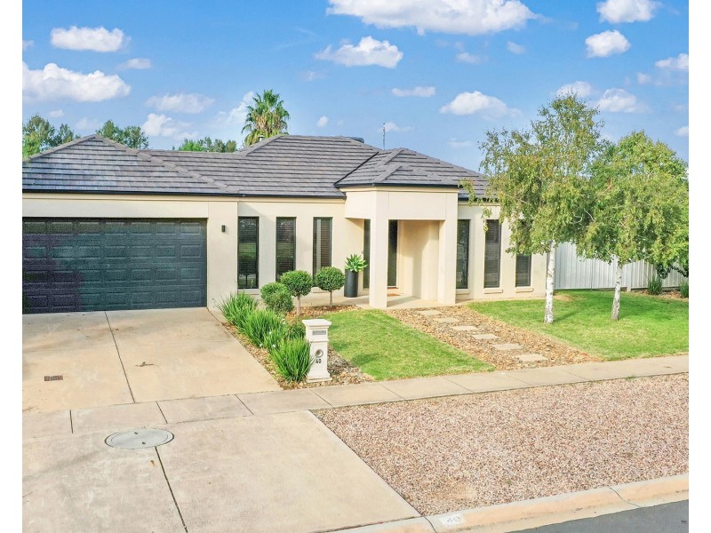 40 Glencoe Boulevard, Moama NSW 2731