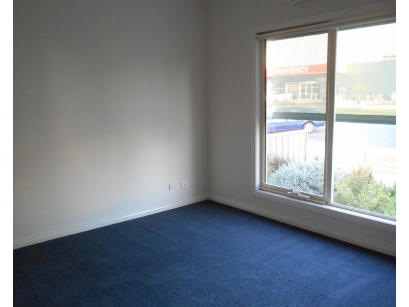 1/225 Service Street, Echuca VIC 3564