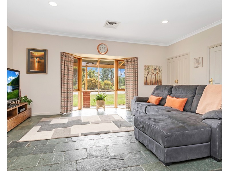 16 Kilkerrin Drive, Moama NSW 2731