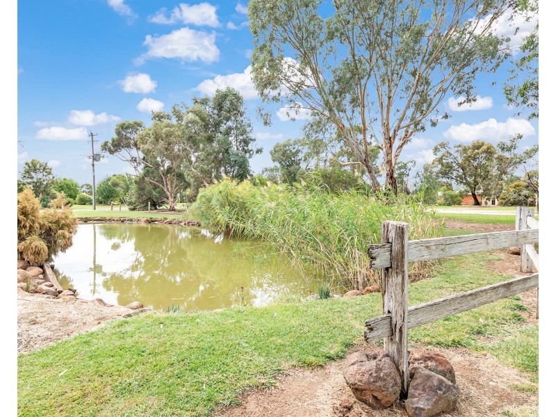 16 Kilkerrin Drive, Moama NSW 2731