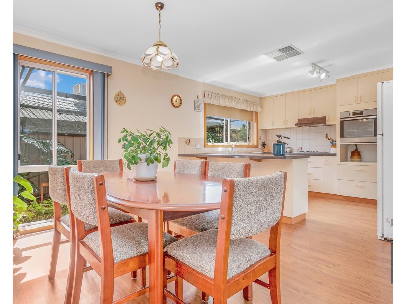 31 Adelaide Crescent, Echuca VIC 3564