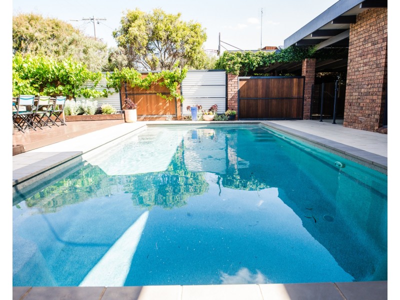 10 Hicks Crescent, Echuca VIC 3564