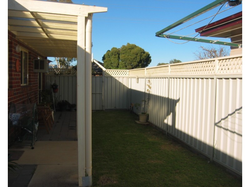 1/6 Simmie Street, Echuca VIC 3564