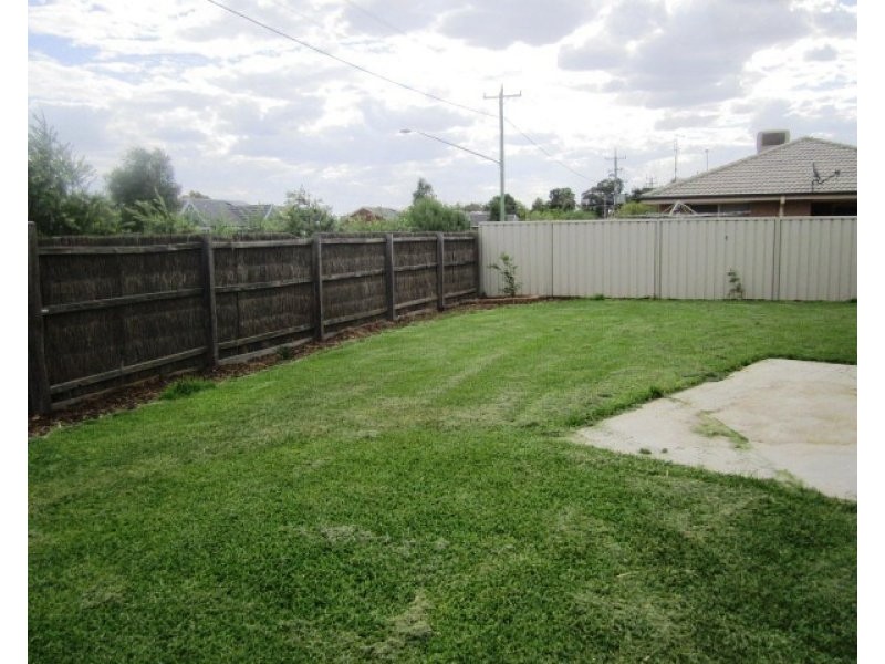 12 Antrim Court, Moama NSW 2731
