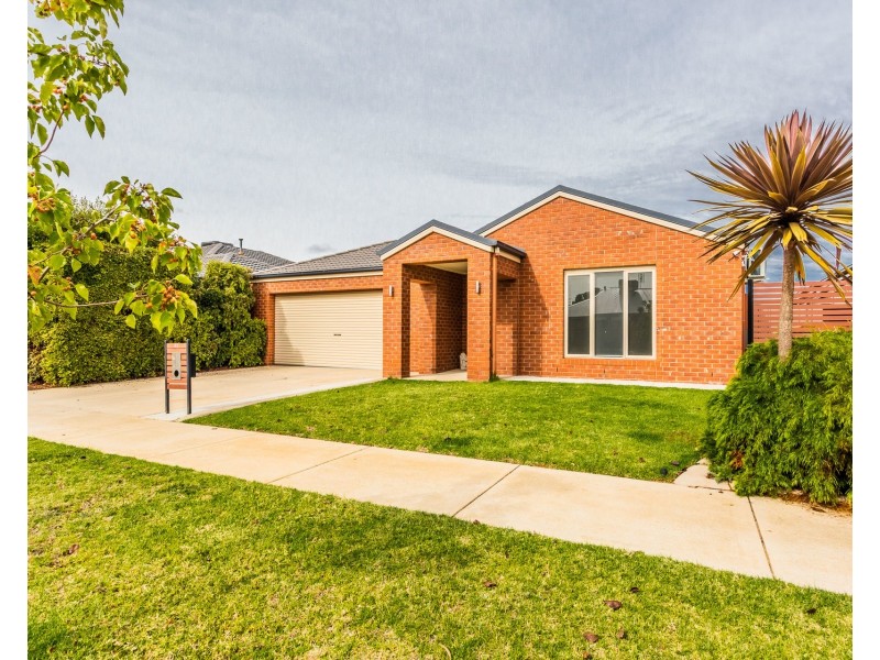 27 James Street, Echuca VIC 3564