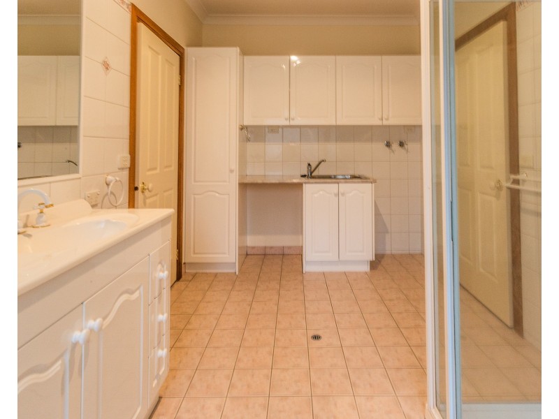 8/55 Perricoota Road, Moama NSW 2731