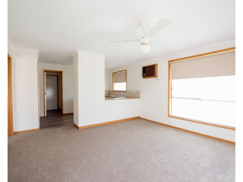 1/30 Premier Street, Echuca VIC 3564