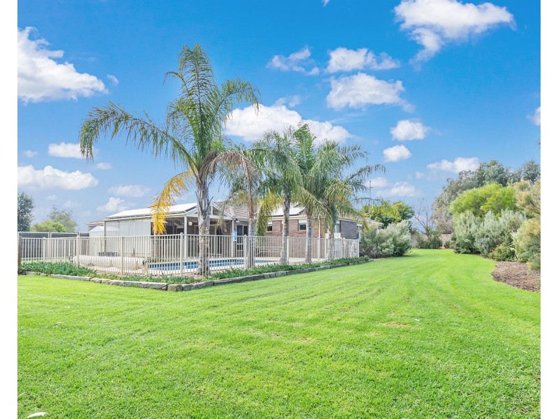 7 Cash Court, Echuca VIC 3564