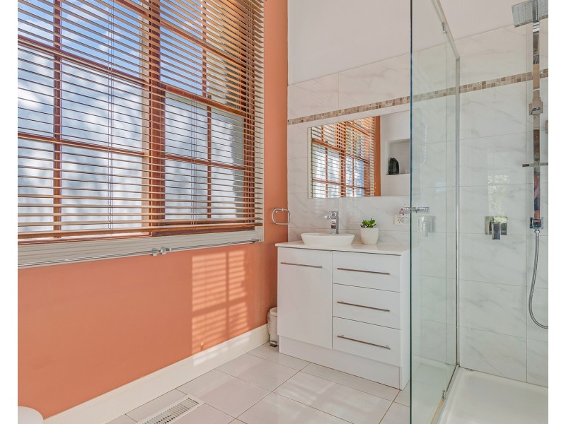 96 Mitchell Street, Echuca VIC 3564