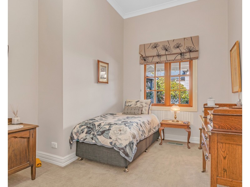 96 Mitchell Street, Echuca VIC 3564