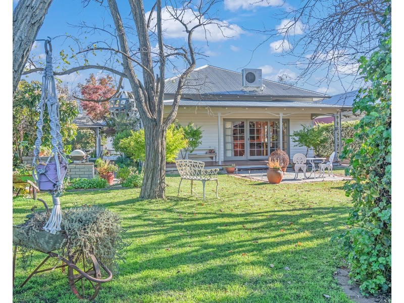 96 Mitchell Street, Echuca VIC 3564