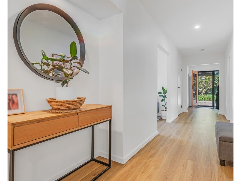 8 Charters Drive, Moama NSW 2731