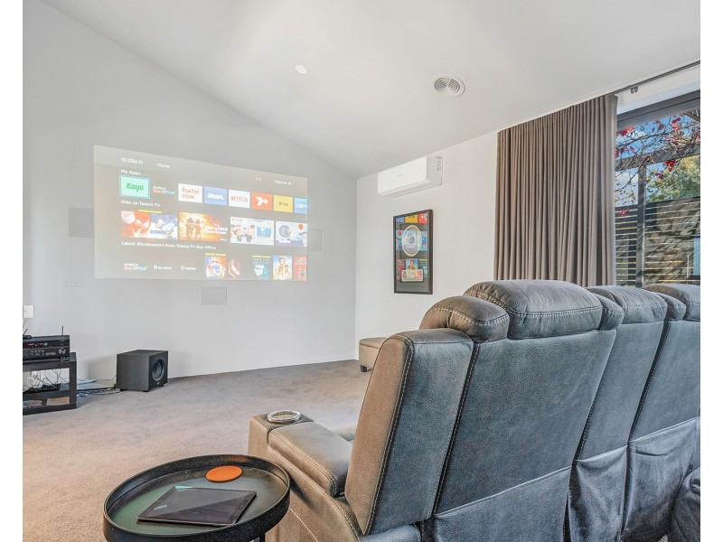 8 Charters Drive, Moama NSW 2731
