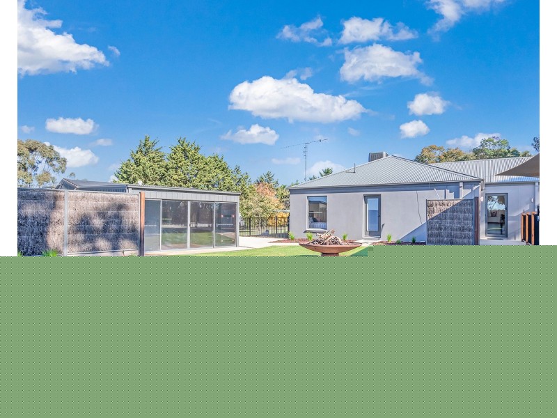 8 Charters Drive, Moama NSW 2731