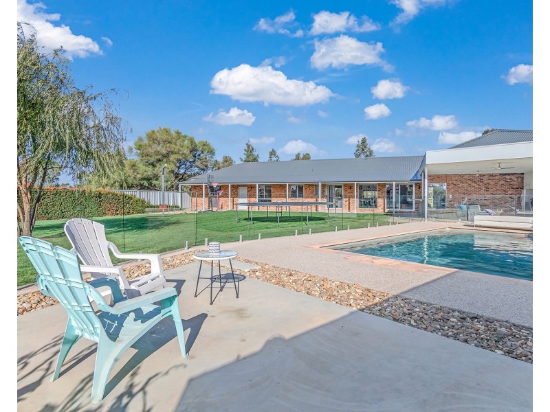 65 Casey Road, Echuca VIC 3564