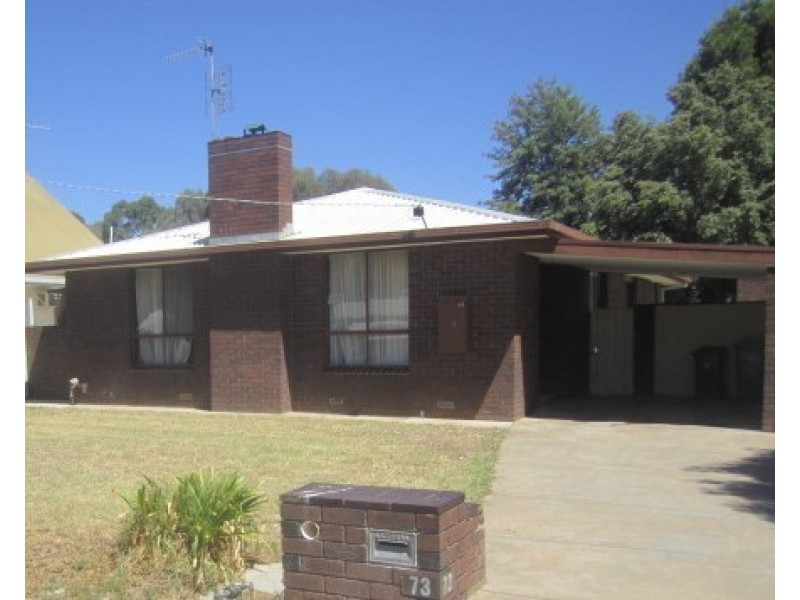 73 Pakenham Street, Echuca VIC 3564