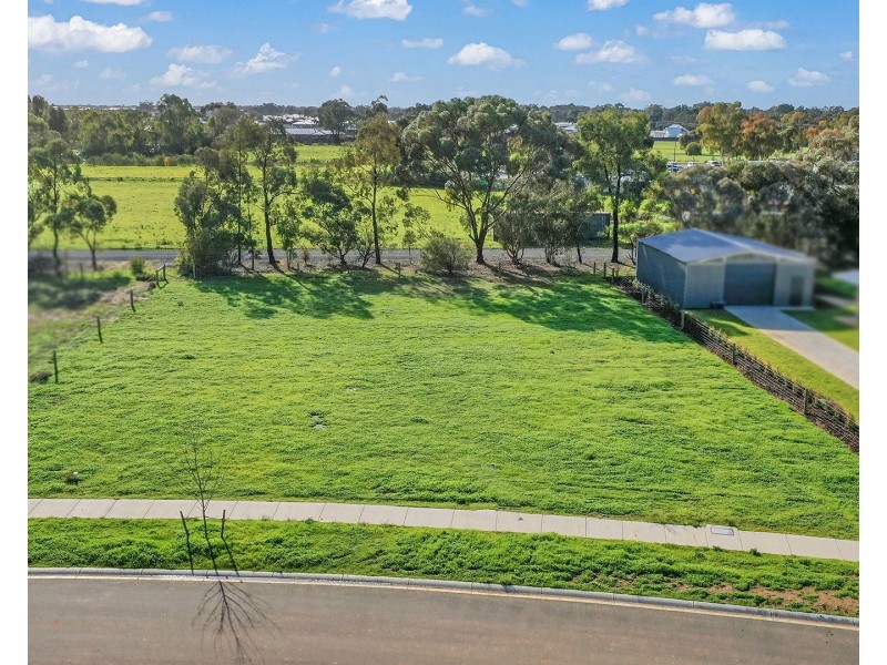 14 Bayaderra Court, Moama NSW 2731