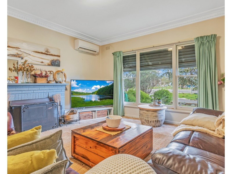 74 Warren Street, Echuca VIC 3564