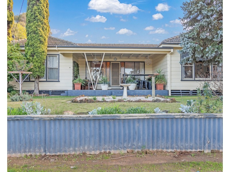 74 Warren Street, Echuca VIC 3564