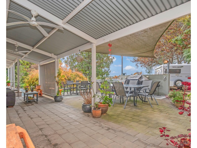 13 Charters Drive, Moama NSW 2731