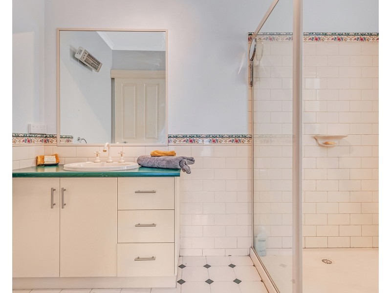 6 McLaren Drive, Moama NSW 2731