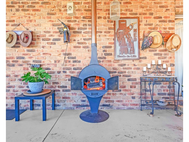 6 McLaren Drive, Moama NSW 2731