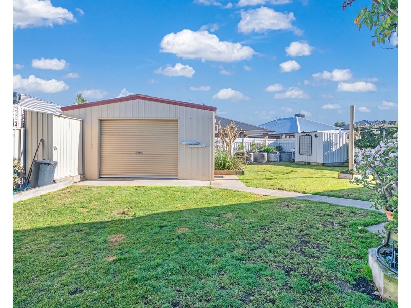 6 McLaren Drive, Moama NSW 2731