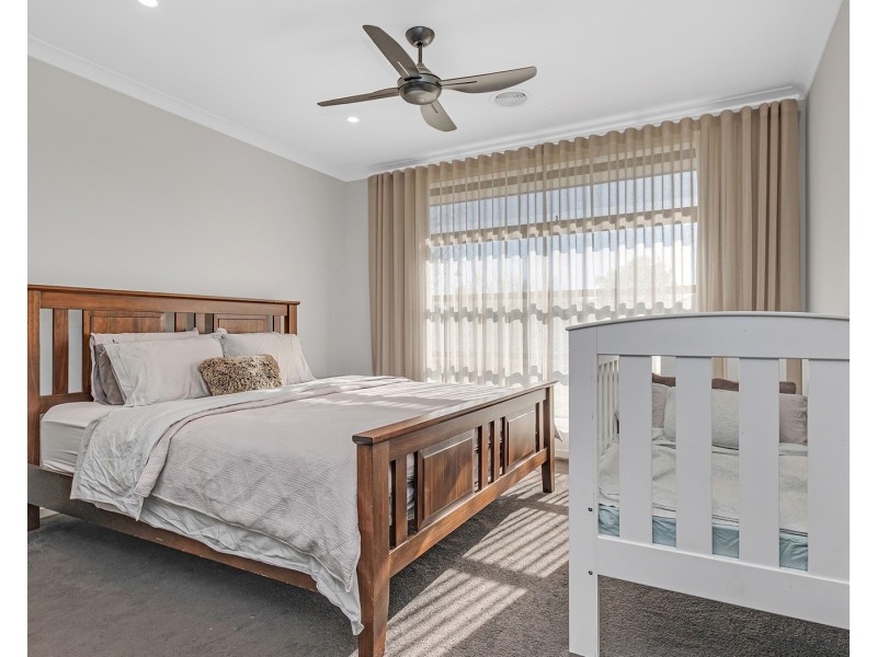 11 James Street, Echuca VIC 3564