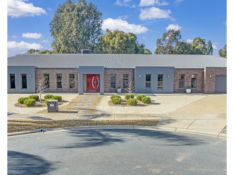 4 Grange Court, Echuca VIC 3564
