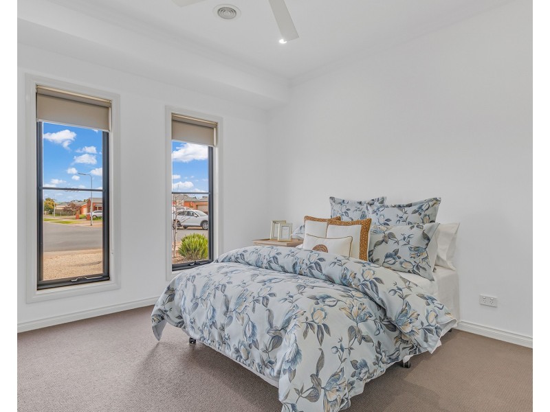 4 Grange Court, Echuca VIC 3564
