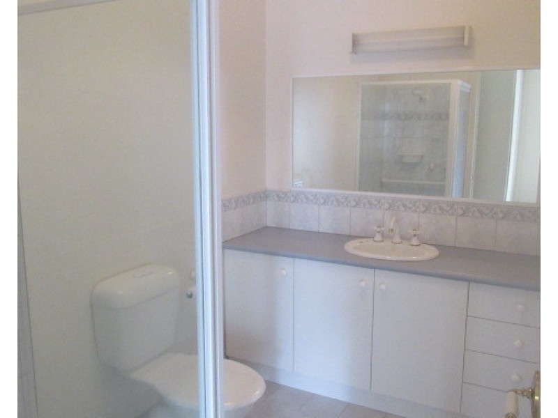 3/83 Hare Street, Echuca VIC 3564