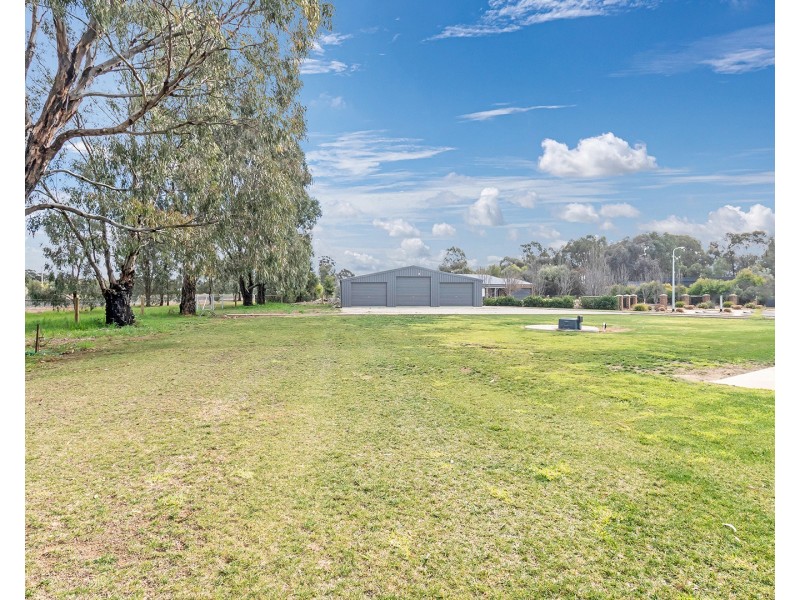 11 Furlong Court, Echuca VIC 3564