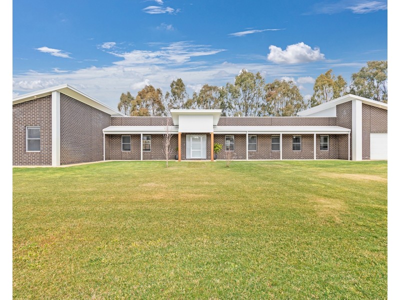 11 Furlong Court, Echuca VIC 3564