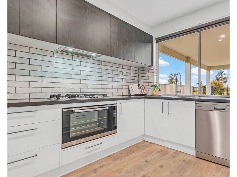 23 Yakoa Natya Avenue, Echuca VIC 3564