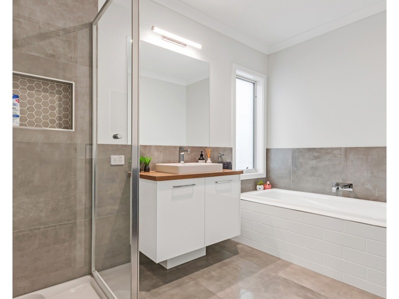 23 Yakoa Natya Avenue, Echuca VIC 3564
