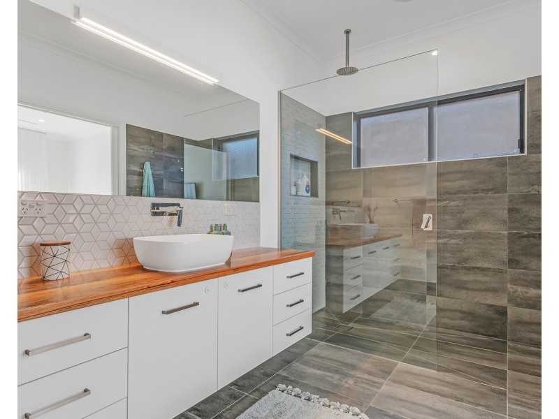 18 Mayflower Drive, Moama NSW 2731