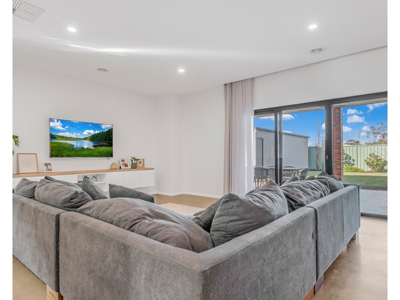 18 Mayflower Drive, Moama NSW 2731