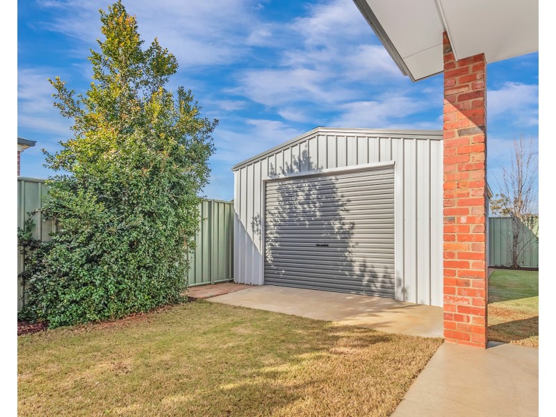 18 Mayflower Drive, Moama NSW 2731