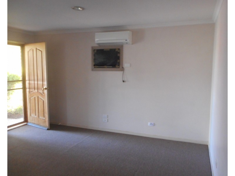 1/122 Crossen Street, Echuca VIC 3564