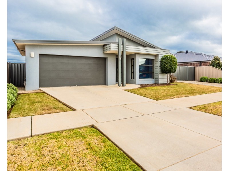 23 Cleary Street, Echuca VIC 3564